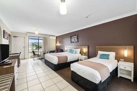 Quality Hotel City Centre - Kawana Tourism 3