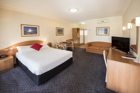 Quality Inn Penrith Sydney - Kawana Tourism 2