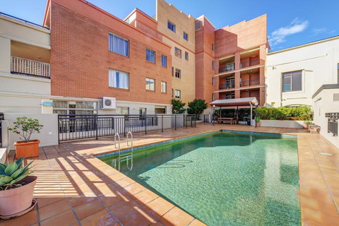 Quality Suites Camperdown - Kawana Tourism 3