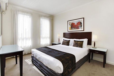 Quest Royal Gardens - Kawana Tourism 1
