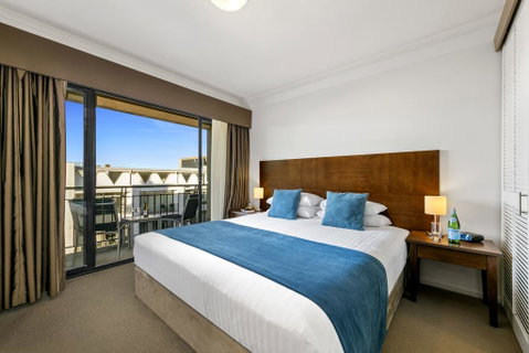 Quest West End - Kawana Tourism 3