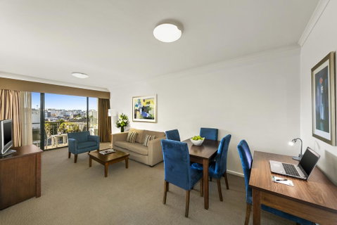 Quest West End - Kawana Tourism 2