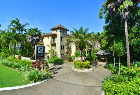 Reef Club Resort - Kawana Tourism 2