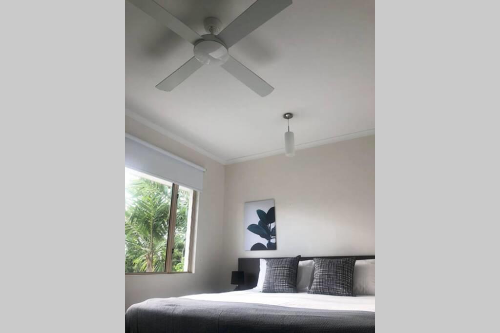 Port Douglas QLD Kawana Tourism