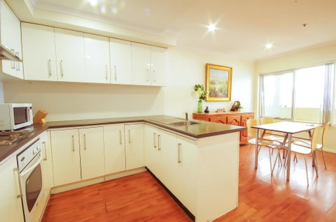 Regency Apartments Adelaide - Kawana Tourism 0