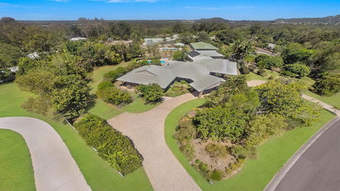 River Gum Luxury Bed And Breakfast - Kawana Tourism 3