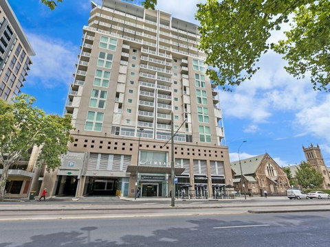 RNR North Terrace - Kawana Tourism 0