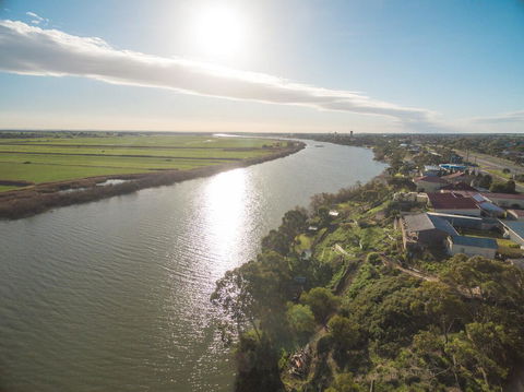 Rosebank Cottage Tailem Bend - Kawana Tourism 0