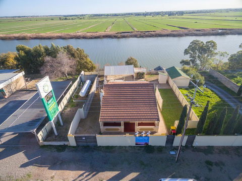 Rosebank Cottage Tailem Bend - Kawana Tourism 1