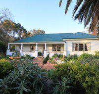Rostrata Country House - Kawana Tourism