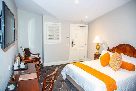 Royal Hotel Randwick - Kawana Tourism 3