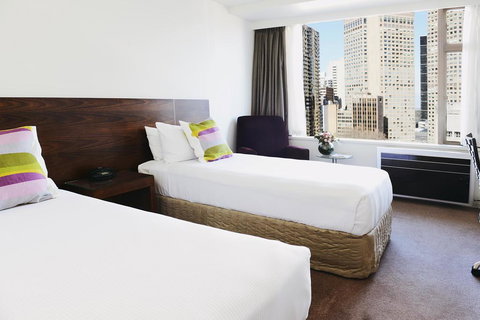 Rydges Melbourne - Kawana Tourism 3