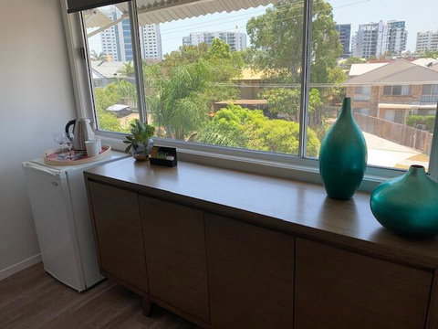 Saltwater Villas - Pet Friendly Accommodation - Kawana Tourism 2