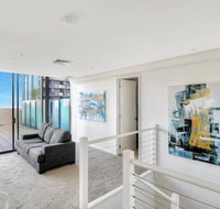 Sanctuary Apartments - City Point Bourke St - Kawana Tourism