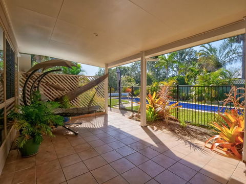 Sandy Feet Retreat Hervey Bay - Kawana Tourism 0
