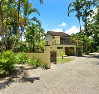 Sea La Villa Port Douglas - Kawana Tourism