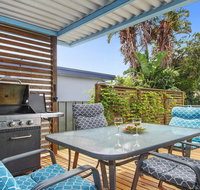 Sea Shack - renovated 1950's beach house - Kawana Tourism