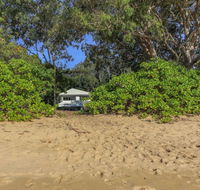 Seabreeze Beachfront - Clifton - Kawana Tourism