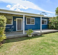 Seahorse - beach just 550m from house - Kawana Tourism