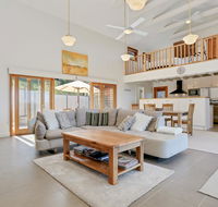 Seascape Retreat - Kawana Tourism