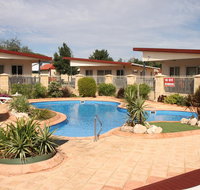 Seaspray Beach Holiday Park - Kawana Tourism