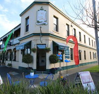Seaview House - Kawana Tourism