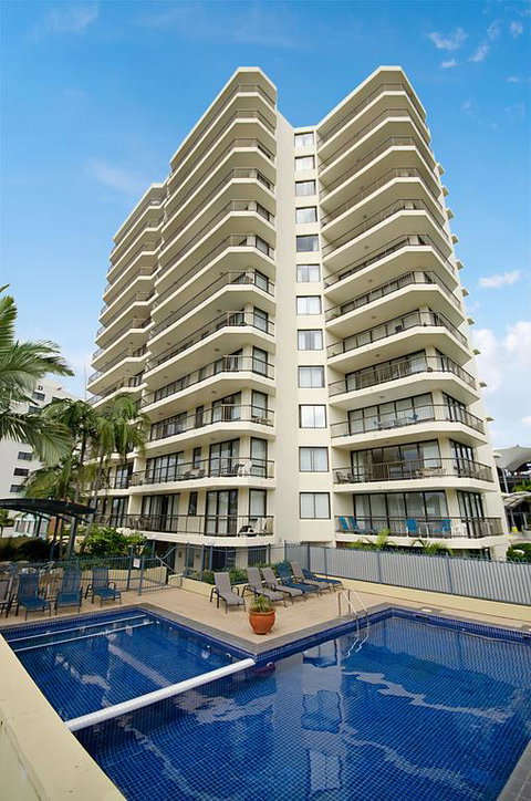 Seaview Resort - Kawana Tourism 3