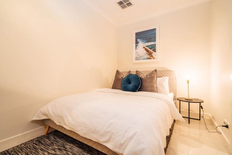 Serene On Grenfell - Pool - Wifi - Nespresso - Netflix - Kawana Tourism 3