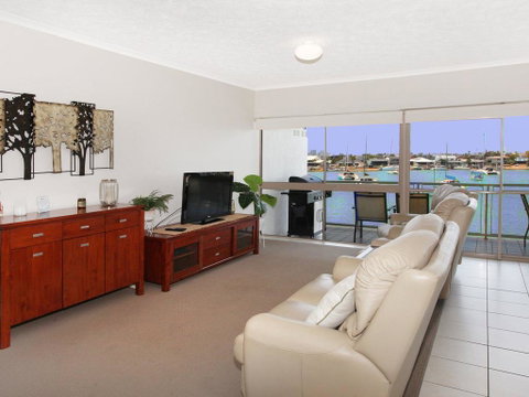 Serenity Waters 9 - Kawana Tourism 2