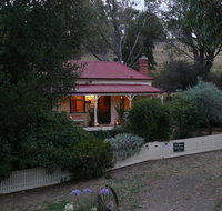 Sinnamons Cottage - Kawana Tourism
