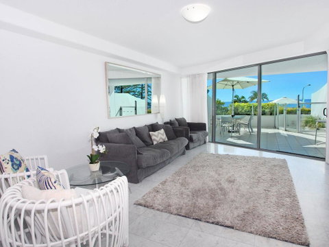 Sirocco 202 - Kawana Tourism 2