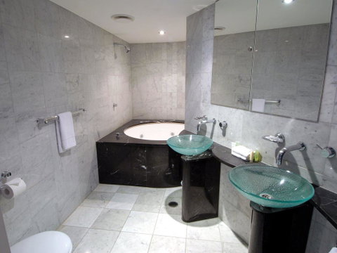 Sirocco 506 By G1 Holidays - Kawana Tourism 3