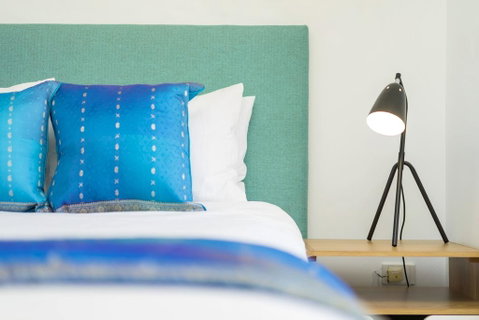 Sky High Quality Excellent Fit Out - Kawana Tourism 0