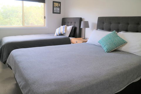 SkyLodge Temora - Kawana Tourism 1