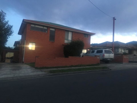 Spacious And Central To CBD - Kawana Tourism 3