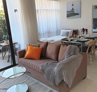 SpaciousCozy 1 bedroom  1 bathroom Zetland APT - Kawana Tourism