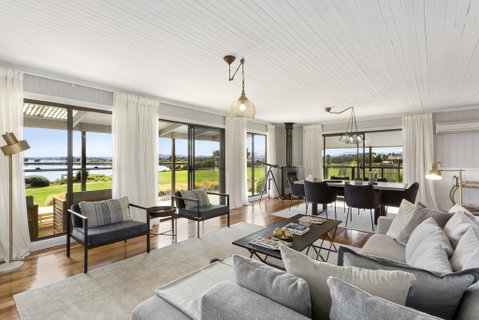 Stargazers Cottage - L'Abode - Kawana Tourism 0