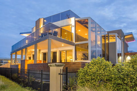 Starhaven Retreat - Kawana Tourism 0