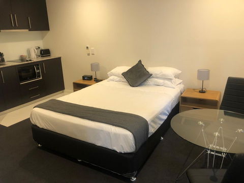 Station House Hotel - Kawana Tourism 0