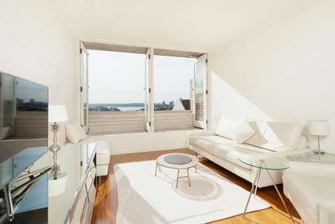 Stunning Sydney Harbour Views - Kawana Tourism 3
