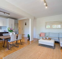 Stylish and Spacious Beach Apartment - Kawana Tourism