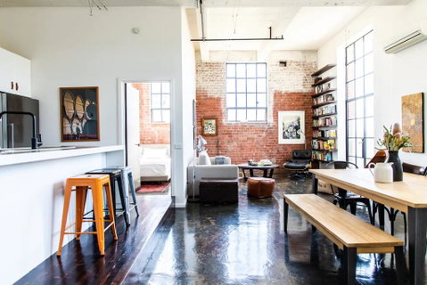Stylish Warehouse Conversion In The Heart Of Fitzroy - Kawana Tourism 1