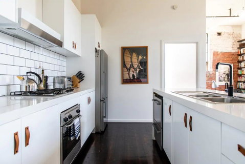 Stylish Warehouse Conversion In The Heart Of Fitzroy - Kawana Tourism 2