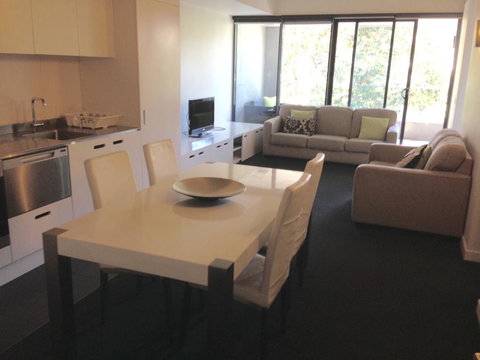 Sunday Escape - Kawana Tourism 0