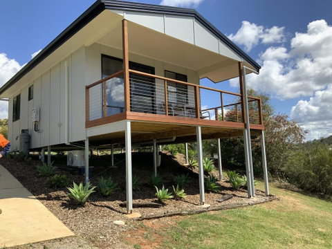 Sunshine Coast Retreat - Kawana Tourism 1
