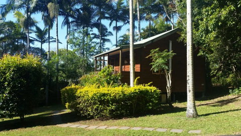 Sunshine Valley Cottages - Kawana Tourism 2