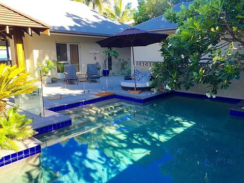 Tali Oak Beach House - Kawana Tourism 0