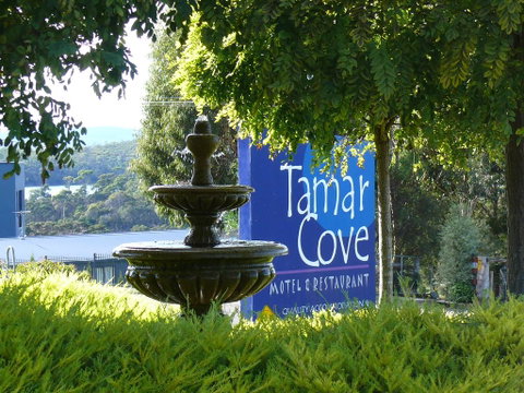 Tamar Cove Motel - Kawana Tourism 0