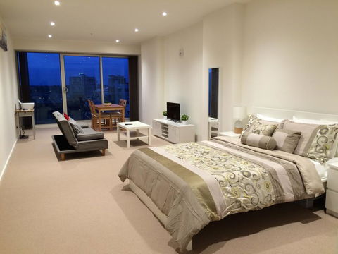 Tasha's Apartments On Morphett - Kawana Tourism 0