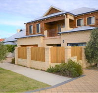 Terrific Townhouse - Kawana Tourism